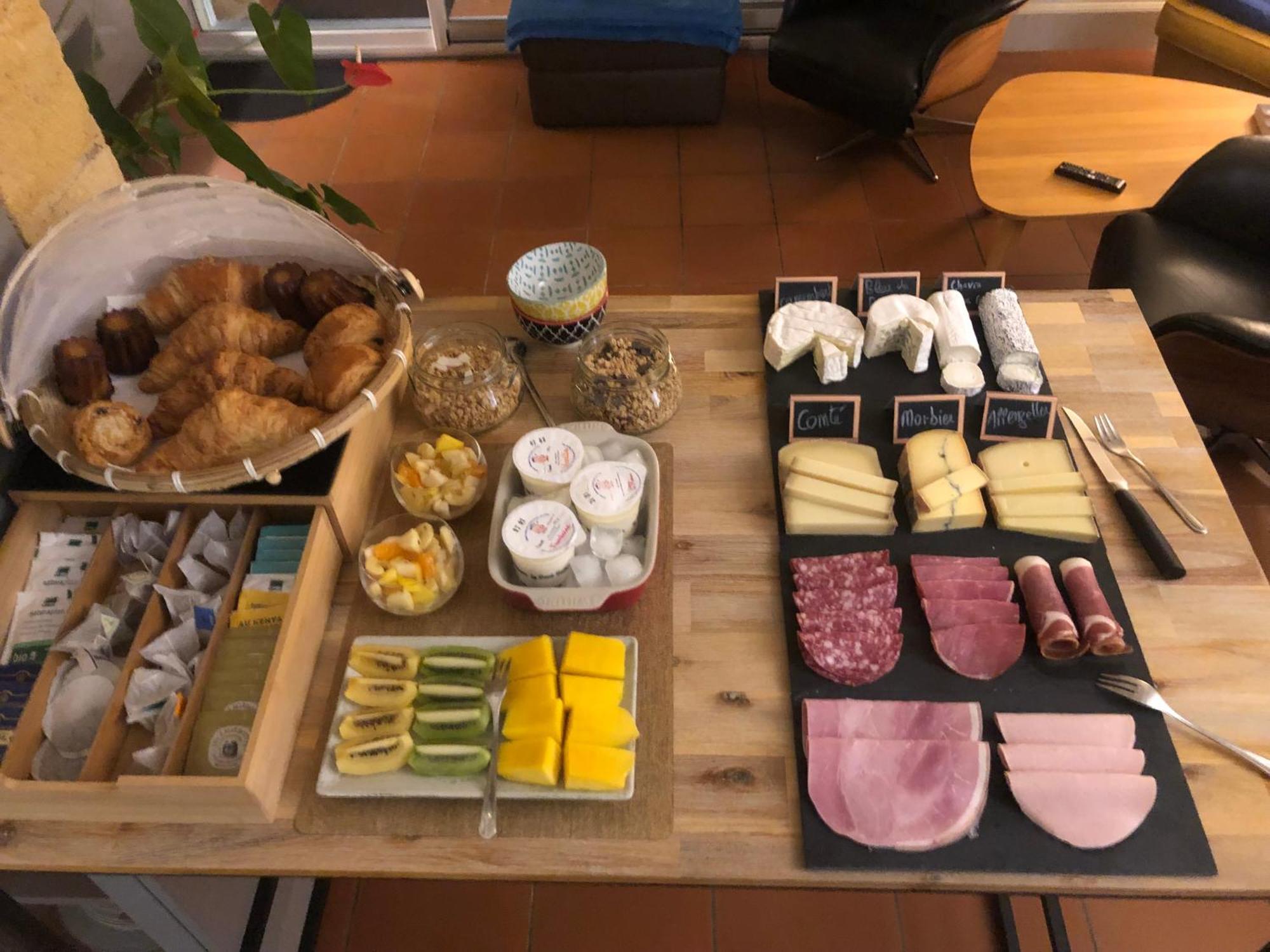 Le Numéro 15 Saint-Seurin-sur-l'Isle Extérieur photo