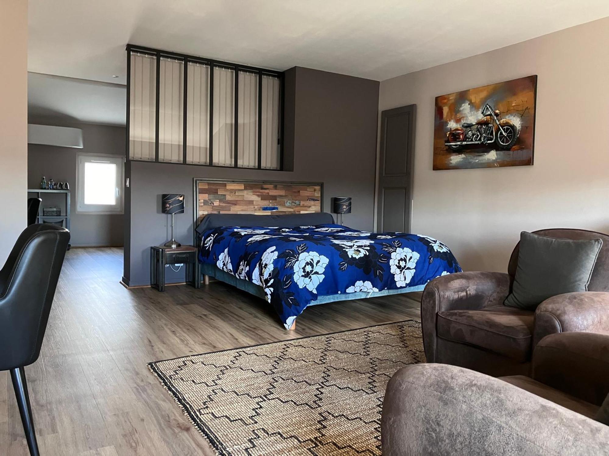 Le Numéro 15 Saint-Seurin-sur-l'Isle Extérieur photo